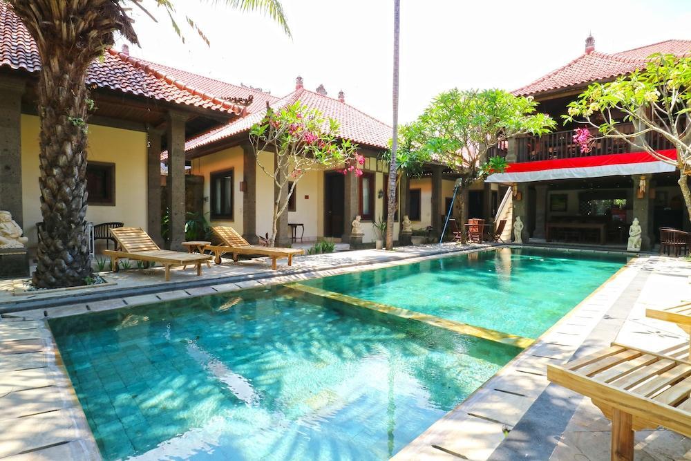 Puri Yuma Hotel Denpasar Esterno foto