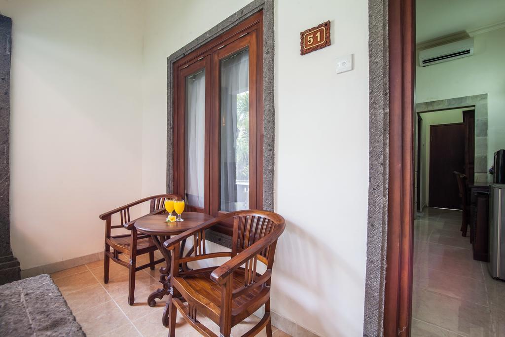 Puri Yuma Hotel Denpasar Esterno foto