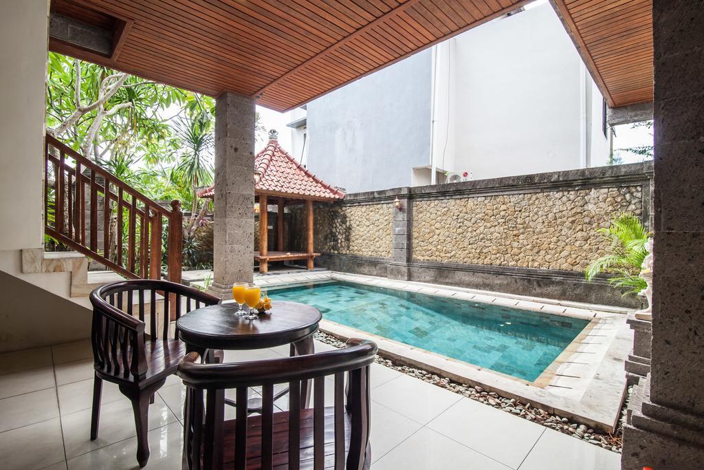 Puri Yuma Hotel Denpasar Esterno foto