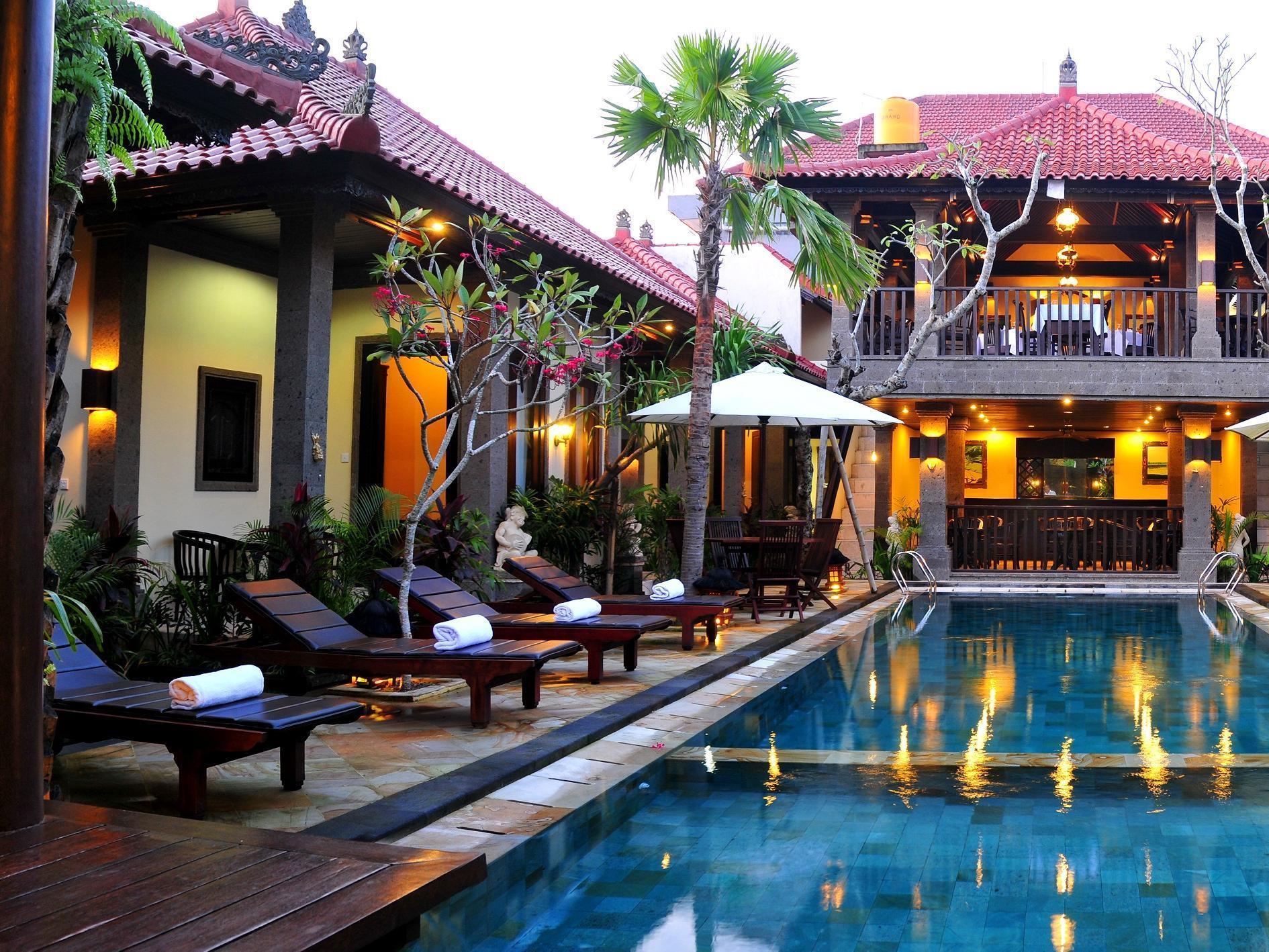 Puri Yuma Hotel Denpasar Esterno foto